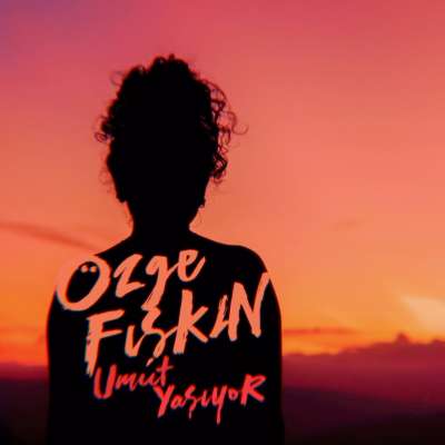 Umut Yaşıyor