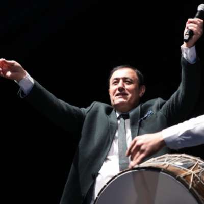 Kızların Sürüsüne(Ah Le Le Las)