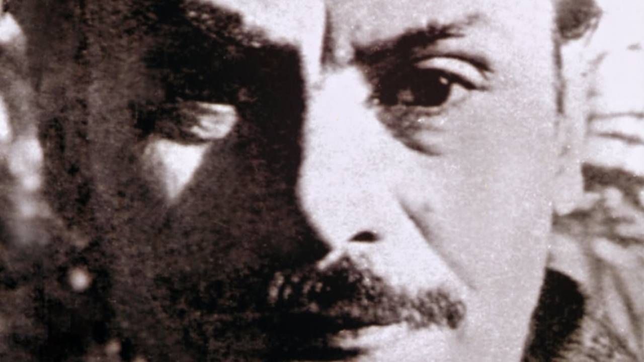 Metin Altıok