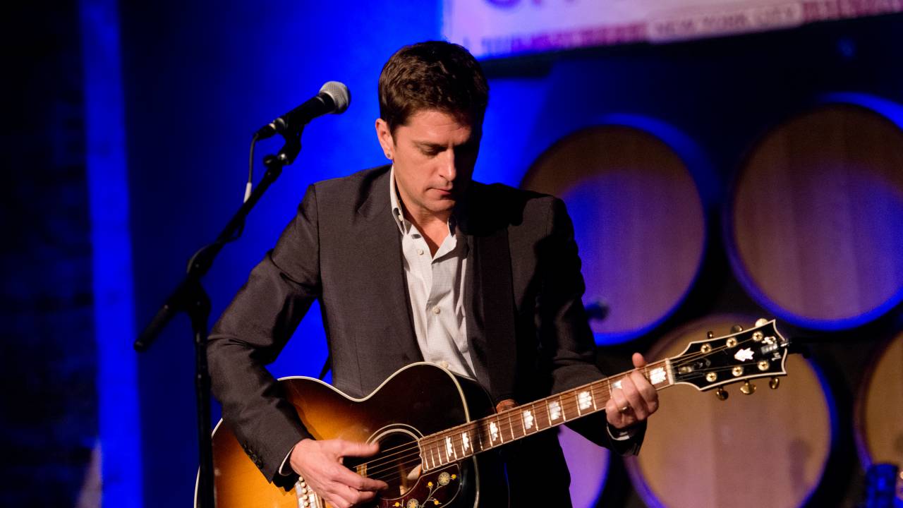 Rob Thomas
