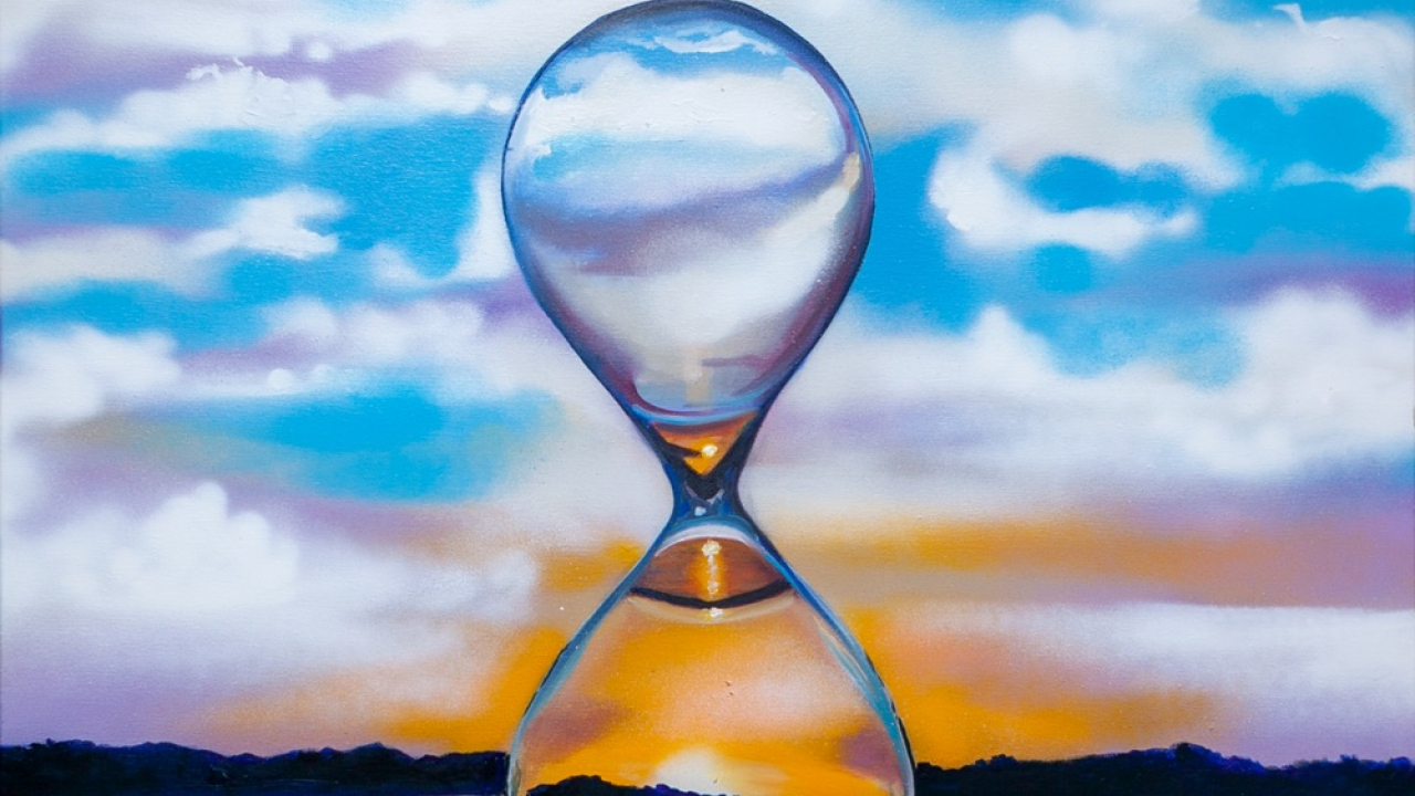 The Hourglass Effect