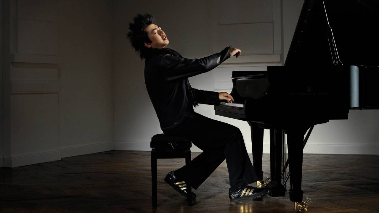 Piano Book (Deluxe Edition)