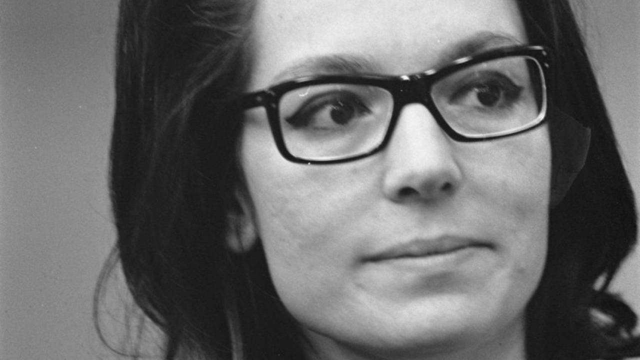 Nana Mouskouri