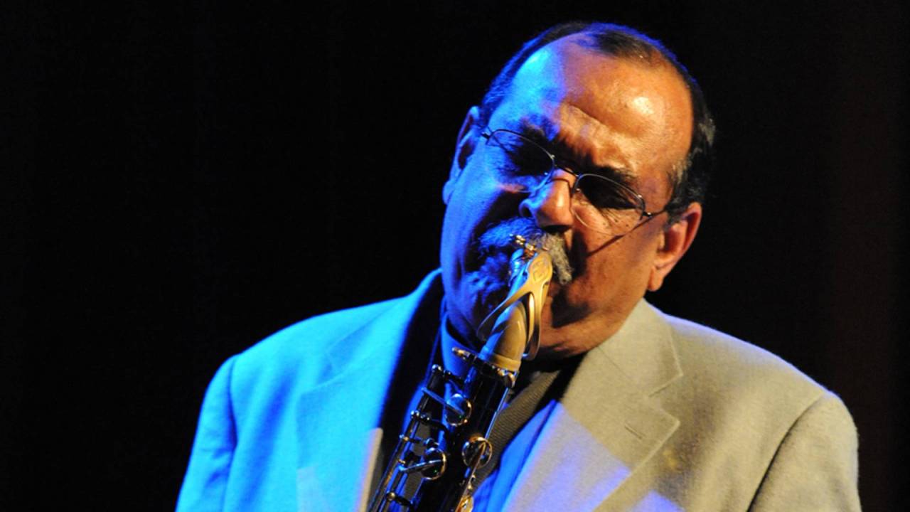 Ernie Watts