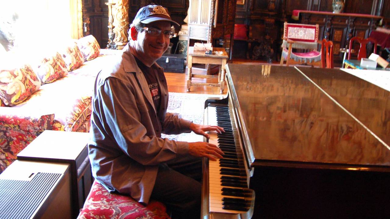 George Kahn