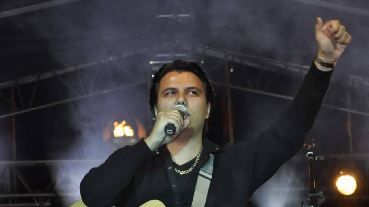 Suat Suna