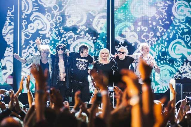 Salı akşamı iTunes Festival 2014’te 40 yıl önce kurulan Blondie sahne aldı.