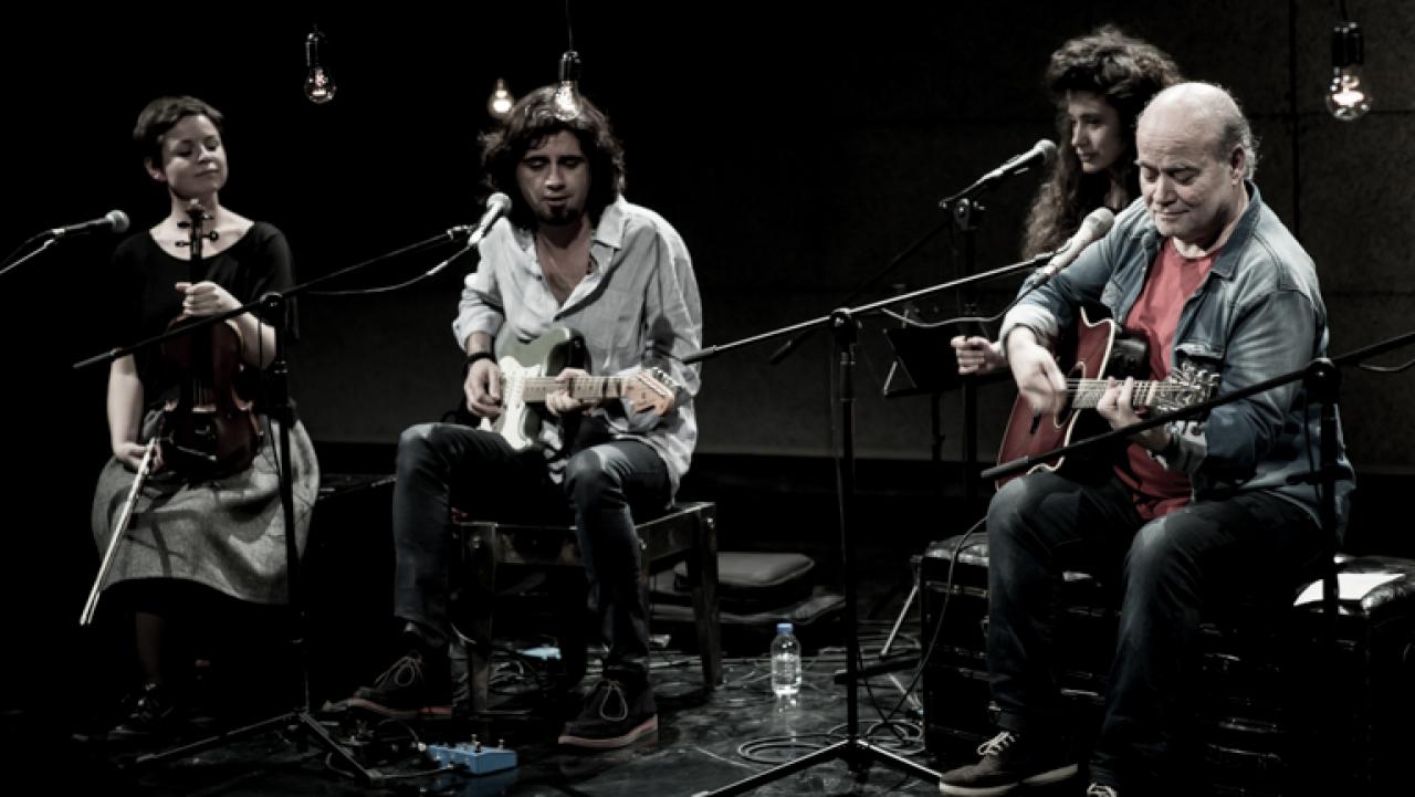 VEDAT SAKMAN - AYRILIK DA SEVDAYA DAHİL