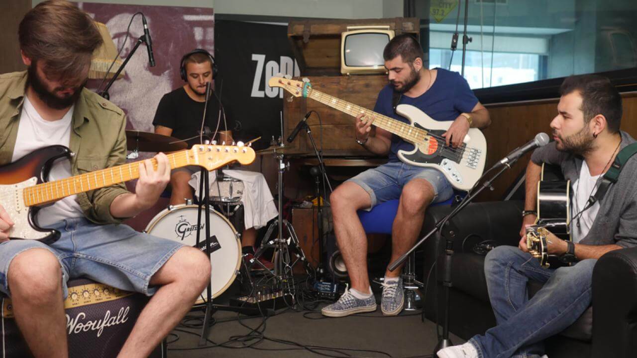 KAAN ŞEN - BU EV