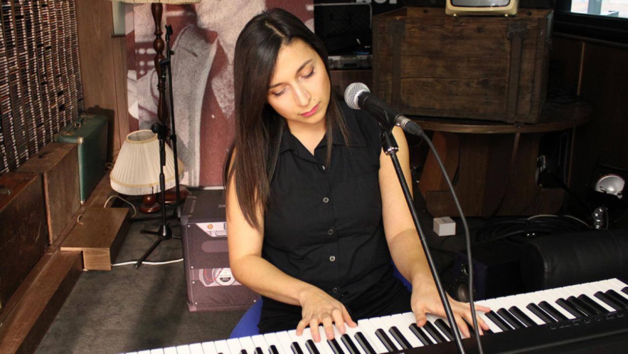LA DEE EDA - GİFT